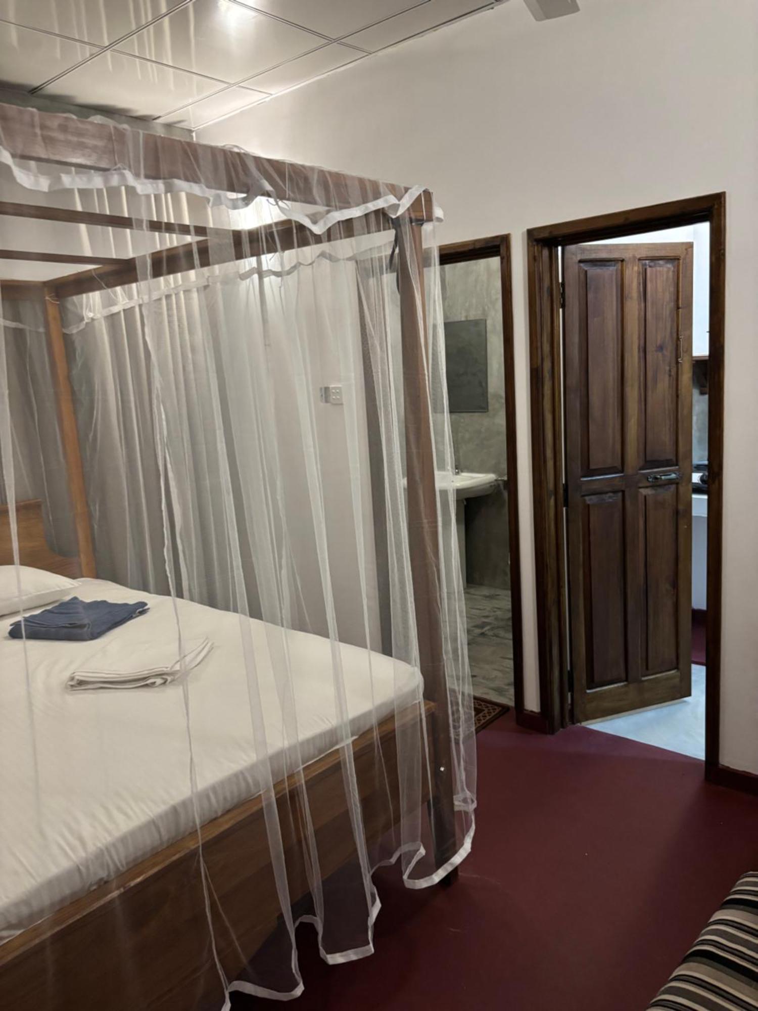 디크웰라 Ima House B&B 외부 사진